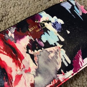 Brand new Kate spade wristlet